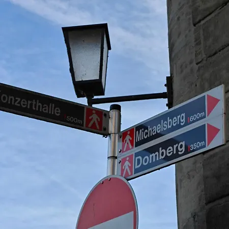 Wohnen Im Zentrum - Der Blick Auf Klein Venedig 08